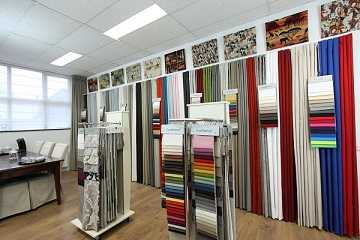 Linnen gordijnen in de winkel van Curtaincy
